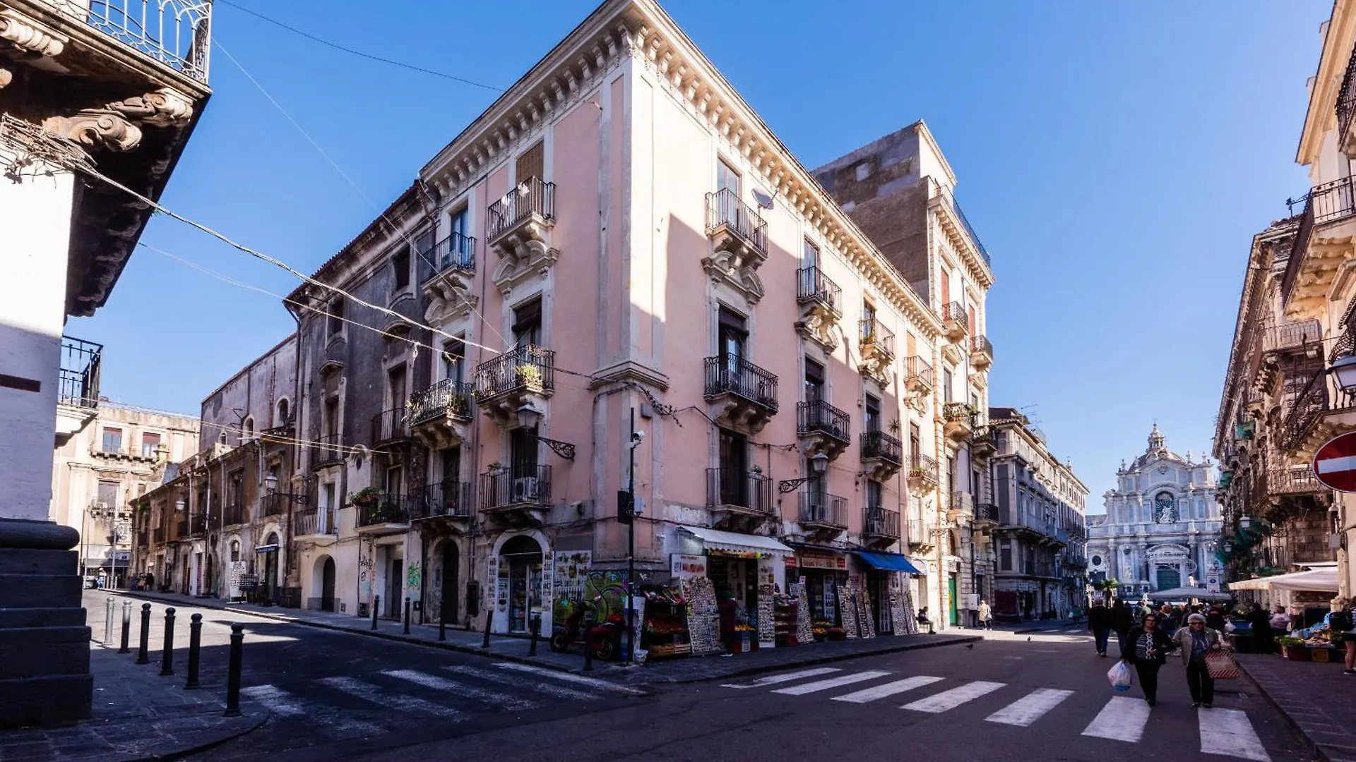 Apartment Appartamento Goethe Al Leon D'Oro By Wonderful Italy Catania