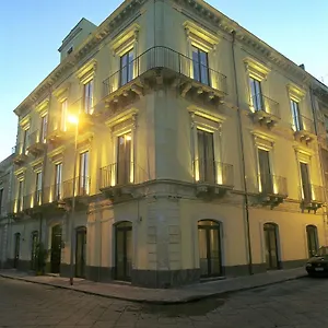 Hotel La, Catánia